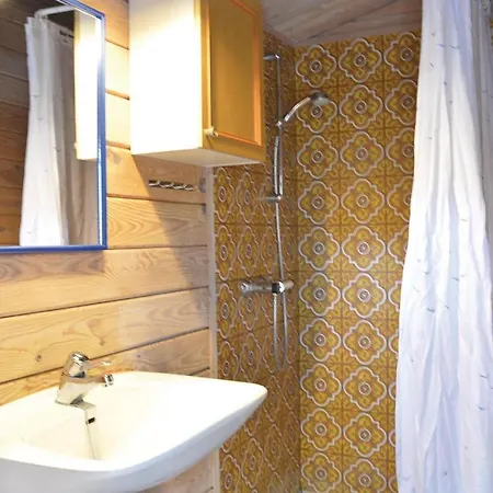 Three-bedroom Holiday In