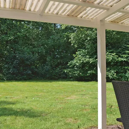Casa de Férias Three-bedroom Holiday In Toftlund